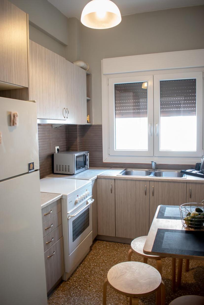 Apartment Vresthenis Афіни Екстер'єр фото